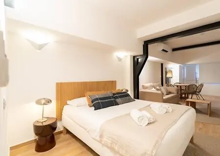 Apartament Mac Mahon C *